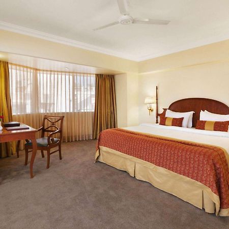 Hotel Ramada Plaza By Wyndham Palm Grove Bombay Esterno foto