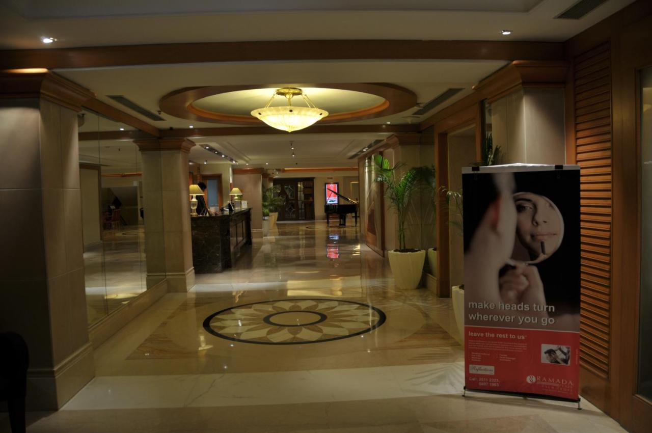 Hotel Ramada Plaza By Wyndham Palm Grove Bombay Esterno foto Lobby